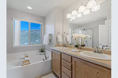 15057 S Winged Bluff Ln, Draper, UT 84020 - Photo 21