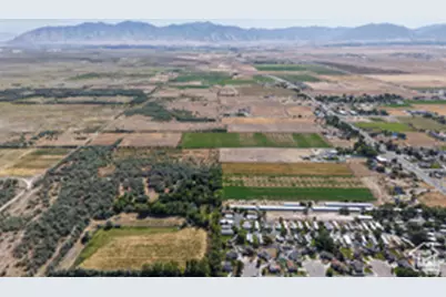 699 E Main N, Grantsville, UT 84029 - Photo 21