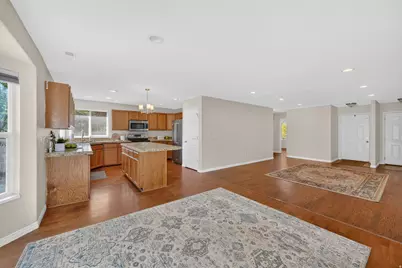 371 N Stamford Dr W, North Salt Lake, UT 84054 - Photo 9
