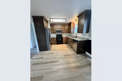 819 S 690 W, Tooele, UT 84074 - Photo 3