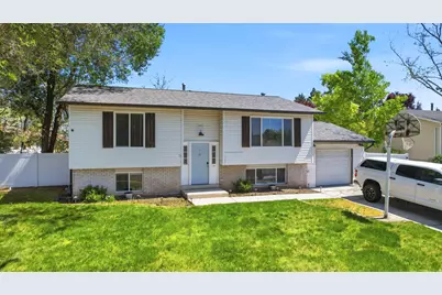 180 E 900 S, Layton, UT 84041 - Photo 35