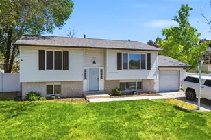 180 E 900 S, Layton, UT 84041 - Photo 35