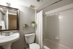 1085 Military Dr, Salt Lake City, UT 84105 - Photo 39