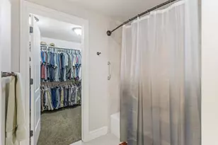 3077 E Scenic Valley Ln S, Sandy, UT 84092 - Photo 37