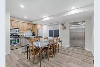 3077 E Scenic Valley Ln S, Sandy, UT 84092 - Photo 31