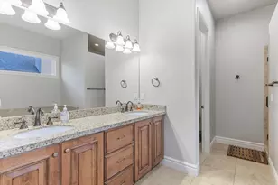 3077 E Scenic Valley Ln S, Sandy, UT 84092 - Photo 19