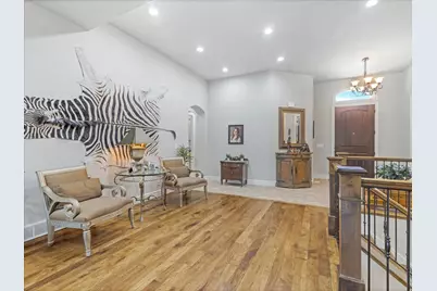 3077 E Scenic Valley Ln S, Sandy, UT 84092 - Photo 7