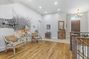 3077 E Scenic Valley Ln S, Sandy, UT 84092 - Photo 7