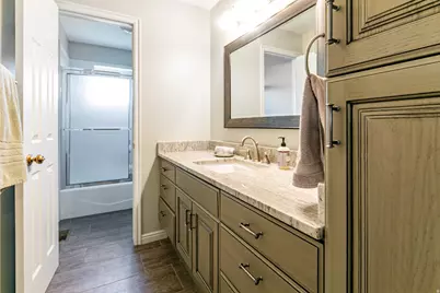 3237 Twin Peaks Dr, Layton, UT 84040 - Photo 51