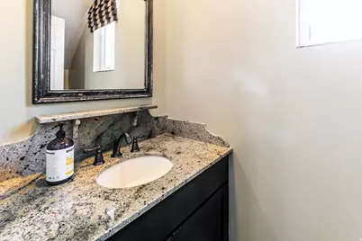 3237 Twin Peaks Dr, Layton, UT 84040 - Photo 49
