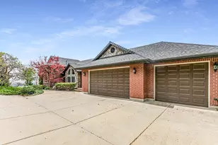 3237 Twin Peaks Dr, Layton, UT 84040 - Photo 41