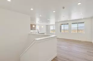 4945 N Topaz Dr, Eagle Mountain, UT 84005 - Photo 9