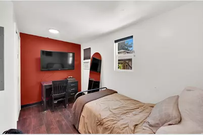 310 S 1000 W, Salt Lake City, UT 84104 - Photo 9