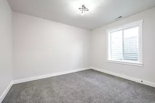 689 W 85 S, Hyrum, UT 84319 - Photo 41