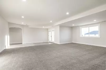 689 W 85 S, Hyrum, UT 84319 - Photo 39