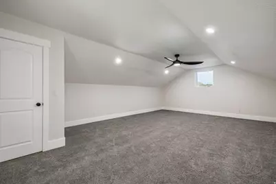 689 W 85 S, Hyrum, UT 84319 - Photo 35