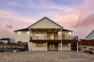 689 W 85 S, Hyrum, UT 84319 - Photo 45