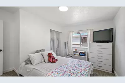 2861 S 3000 W, West Valley, UT 84119 - Photo 15