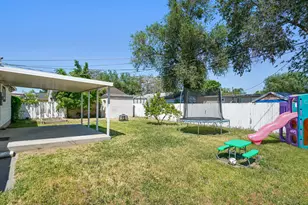 2861 S 3000 W, West Valley, UT 84119 - Photo 19