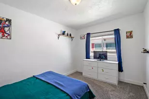 2861 S 3000 W, West Valley, UT 84119 - Photo 15