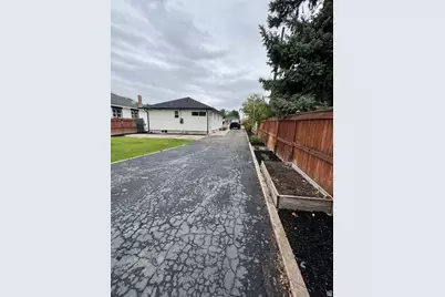 189 W Center St, Midvale, UT 84047 - Photo 57