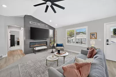 1031 S 1525 W, Syracuse, UT 84075 - Photo 11