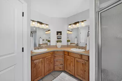 1031 S 1525 W, Syracuse, UT 84075 - Photo 33