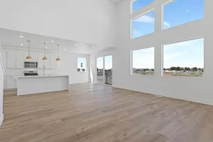 4875 N Topaz Dr, Eagle Mountain, UT 84005 - Photo 9
