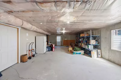 6373 Rogue River Ln, Salt Lake City, UT 84118 - Photo 23