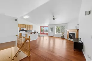 6373 Rogue River Ln, Salt Lake City, UT 84118 - Photo 9