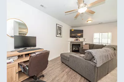 359 E 2275 N #5, North Ogden, UT 84414 - Photo 5