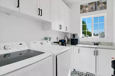 292 W 370 N, Smithfield, UT 84335 - Photo 27