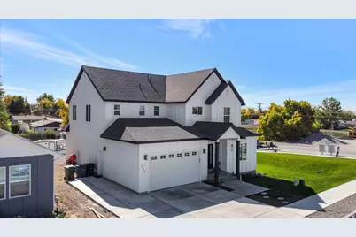 292 W 370 N, Smithfield, UT 84335 - Photo 3