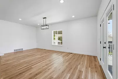 292 W 370 N, Smithfield, UT 84335 - Photo 9