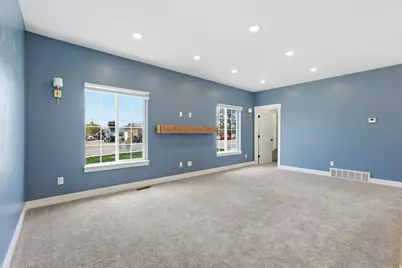 292 W 370 N, Smithfield, UT 84335 - Photo 11