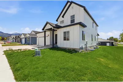 292 W 370 N, Smithfield, UT 84335 - Photo 41