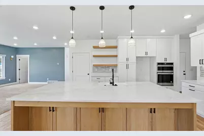 292 W 370 N, Smithfield, UT 84335 - Photo 7