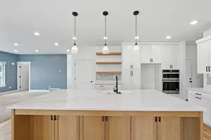 292 W 370 N, Smithfield, UT 84335 - Photo 7