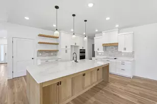 292 W 370 N, Smithfield, UT 84335 - Photo 7
