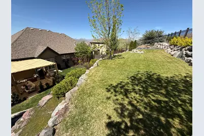 2018 W Shadow Wood Dr, Lehi, UT 84048 - Photo 9