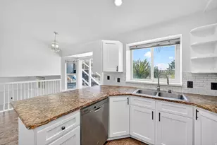 2289 N Sunset Dr, Lehi, UT 84043 - Photo 9