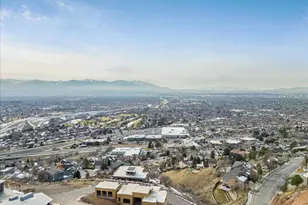 2379 S Cannon Dr, Salt Lake City, UT 84109 - Photo 17