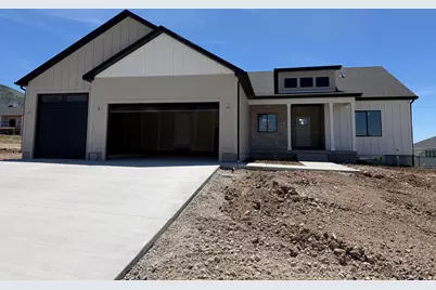 1112 E 50 N, Hyde Park, UT 84318 - Photo 1