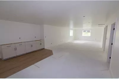 1112 E 50 N, Hyde Park, UT 84318 - Photo 19