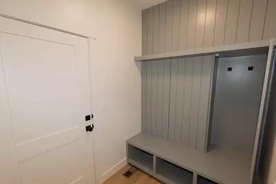 1112 E 50 N, Hyde Park, UT 84318 - Photo 35