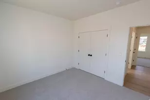 1112 E 50 N, Hyde Park, UT 84318 - Photo 31