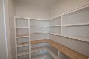 1112 E 50 N, Hyde Park, UT 84318 - Photo 13