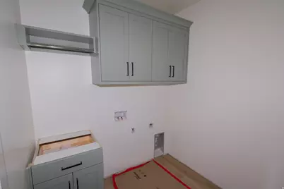 1112 E 50 N, Hyde Park, UT 84318 - Photo 15