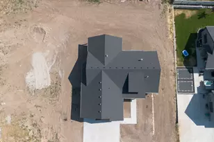 1112 E 50 N, Hyde Park, UT 84318 - Photo 3