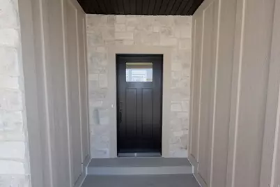 1112 E 50 N, Hyde Park, UT 84318 - Photo 5